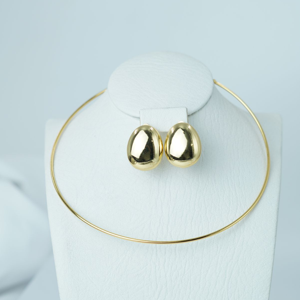 Collar Arocuello + Aretes Dorados
